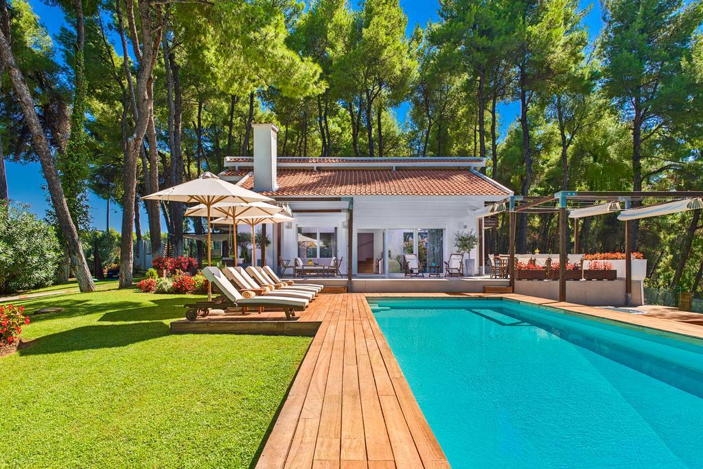 The White Villa At Sani Παραλία Σάνη Εξωτερικό φωτογραφία